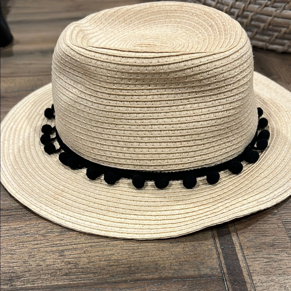 Sole Society cream paper straw hat with black Pom Pom band